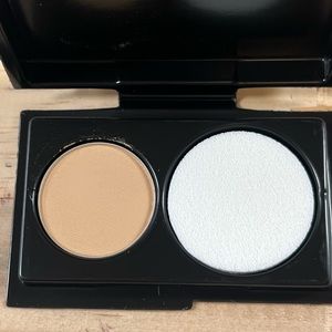 2 for 20! MAC Studio Fix Plus Foundation/NC30/sample size